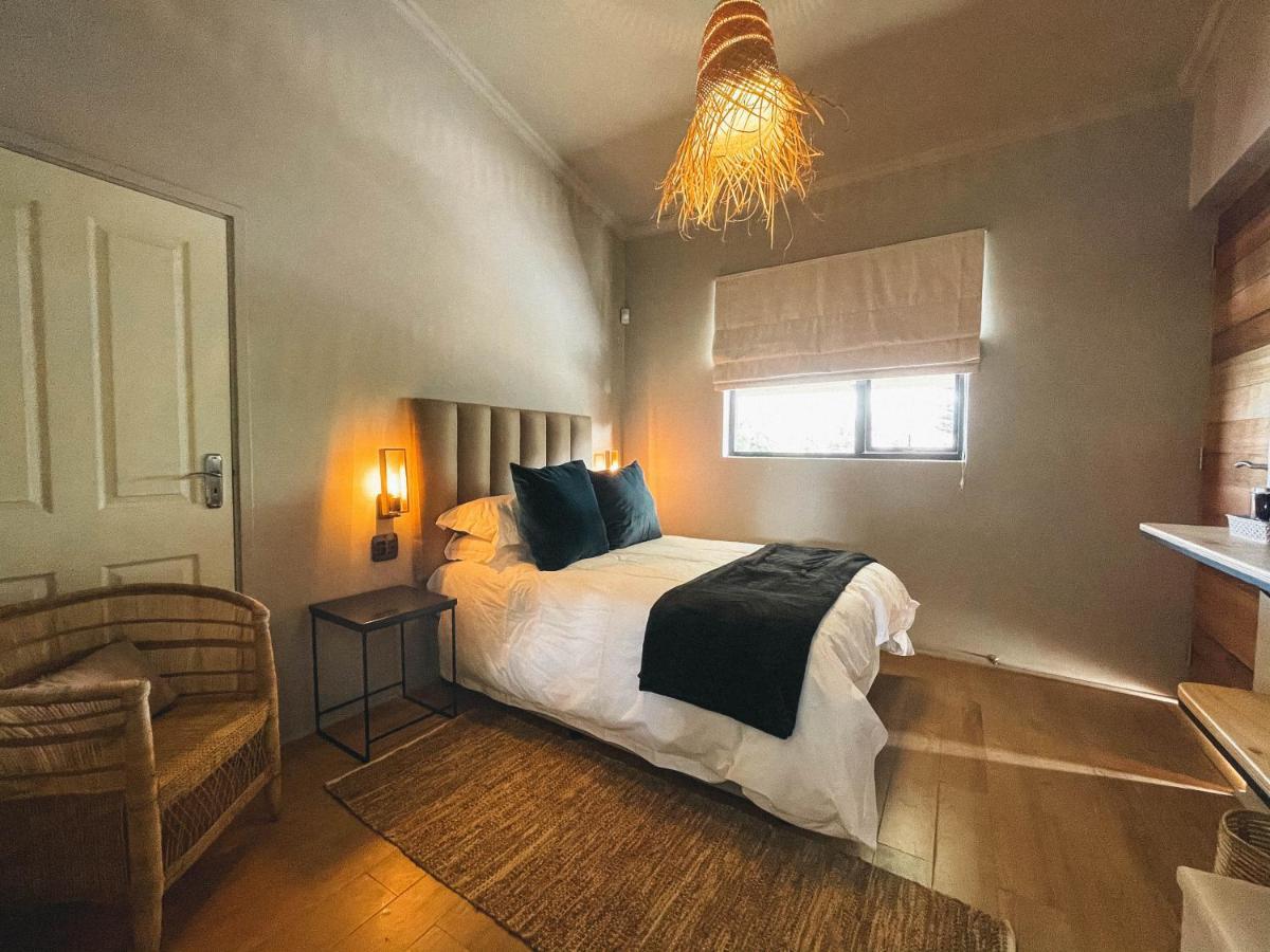 Le Bezz Guesthouse Балито Екстериор снимка