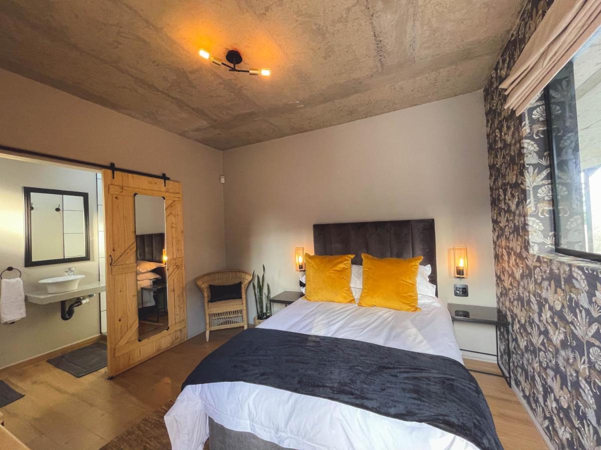 Le Bezz Guesthouse Балито Екстериор снимка