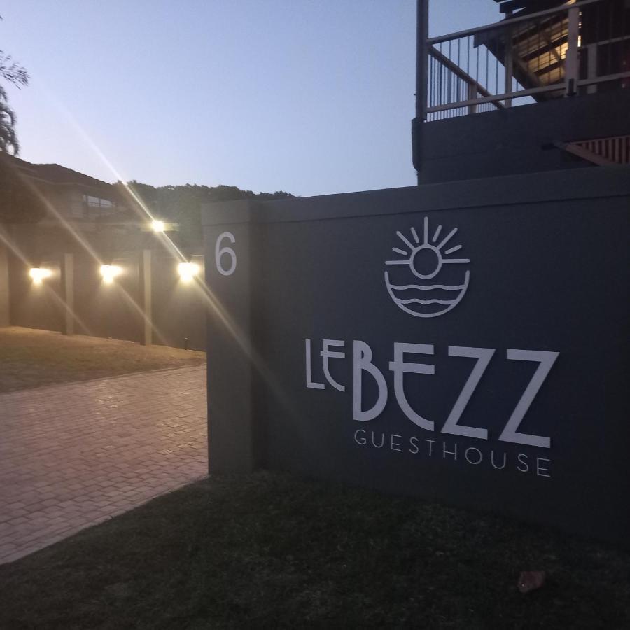 Le Bezz Guesthouse Балито Екстериор снимка